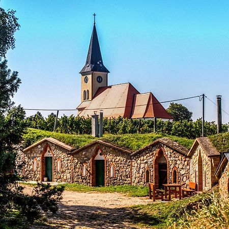 Penzion U Tri Ruzi Vrbice Exterior photo